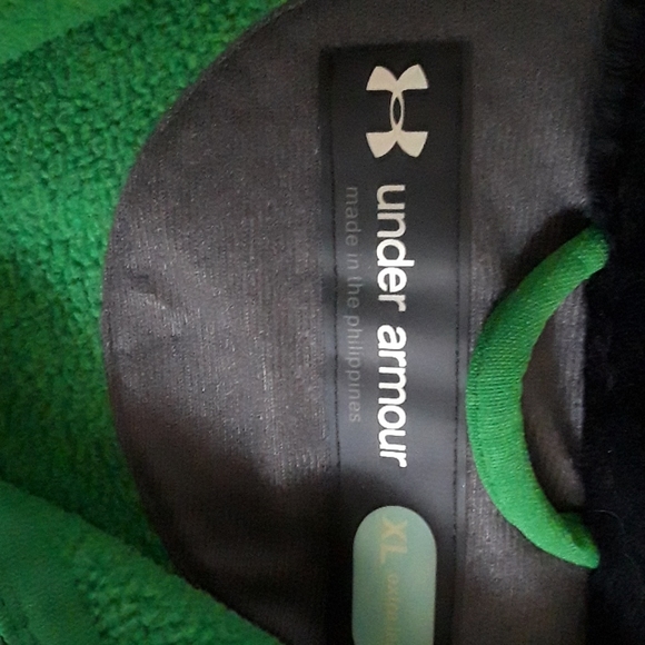 Under Armour Jacket - Picture 3 of 4